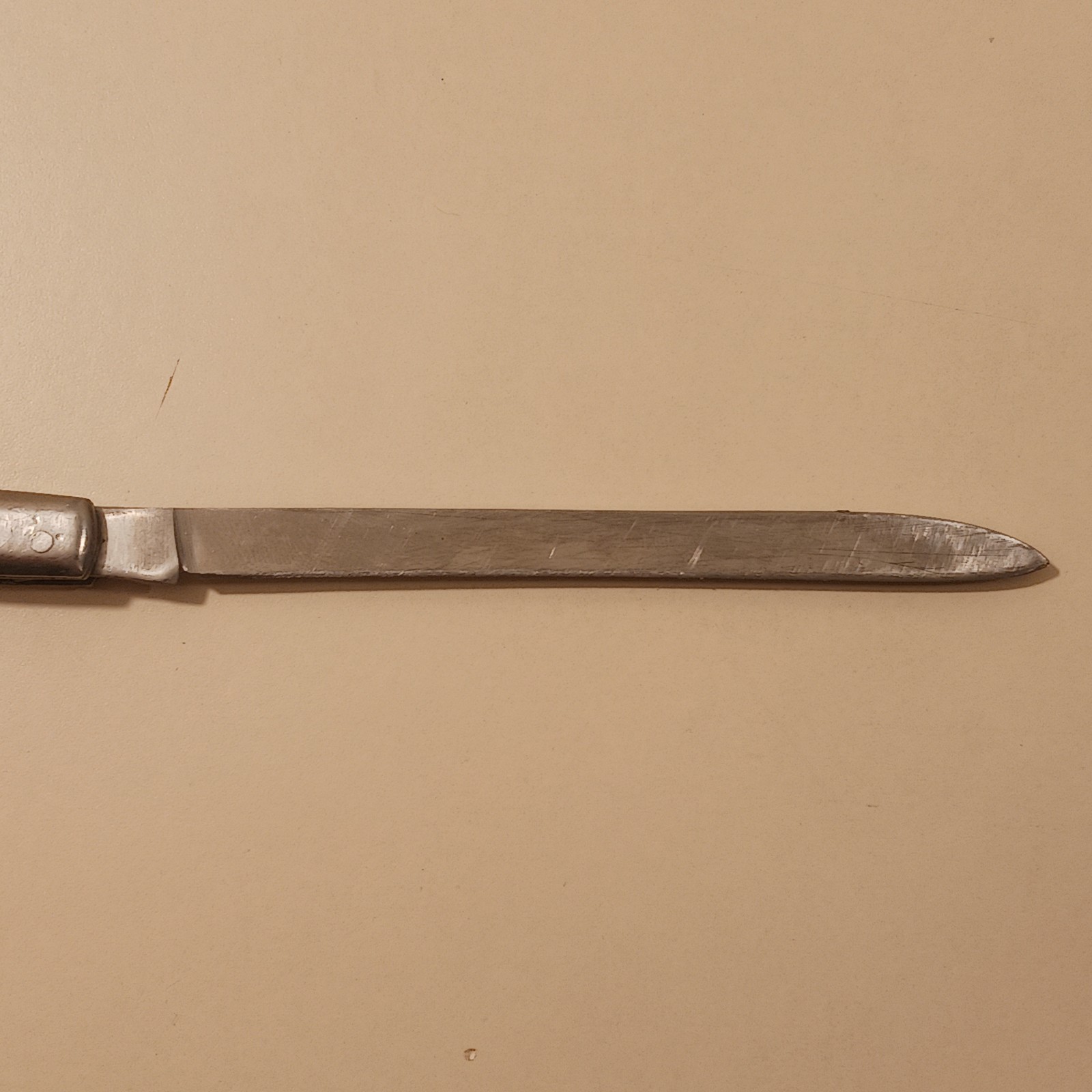 Sabre Stainless Steel Japan 677 Folding Fruit Melon Knife White Celluloid Handle