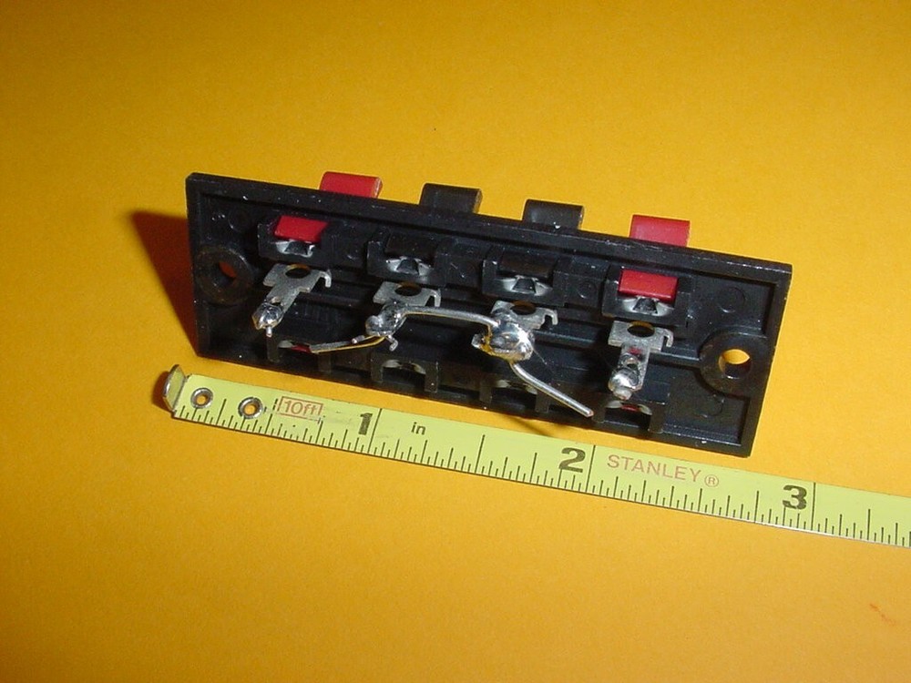 CONCEPT 11.0 AM/FM RECEIVER SPEAKER TERMINAM BINDING POST STRIP