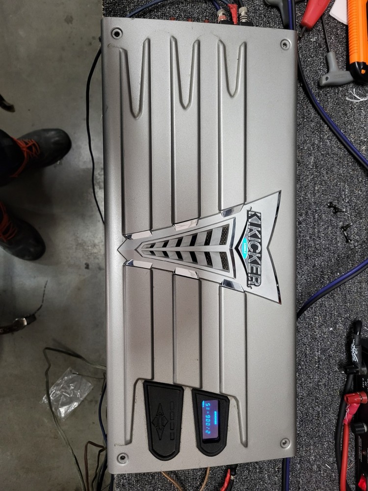 Kicker SX 900.2 Class AB 2 Channel Amplifier Digital Signal Processing DSP & EQ