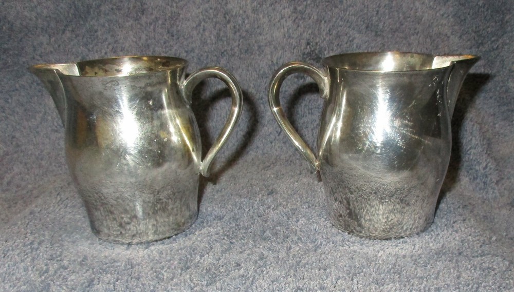 MATCHED PAIR / “WILLIAM ROGERS” CREAMERS