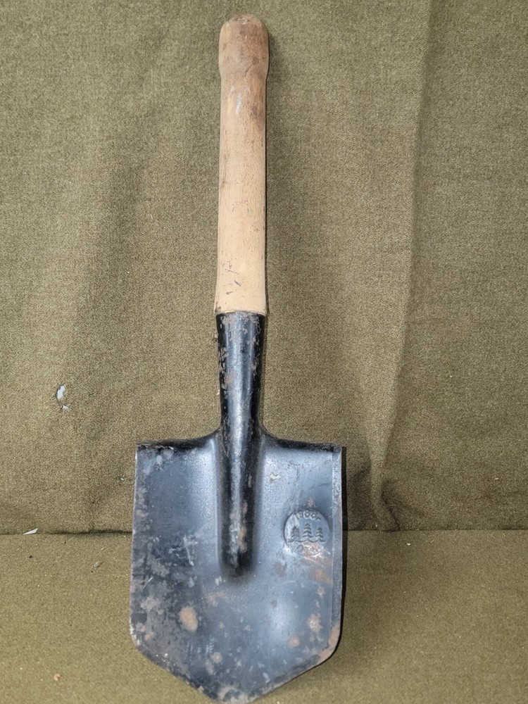 Russiam Military Entrenching Tool Dated 1988