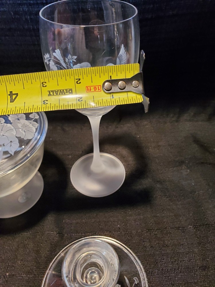 Avon Crystal Set