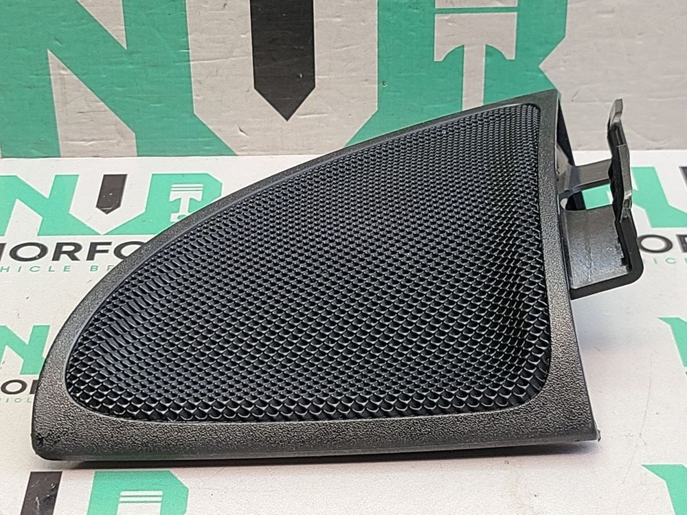 MERCEDES E-CLASS W213 A-Pillar Tweeter Left A2137270900