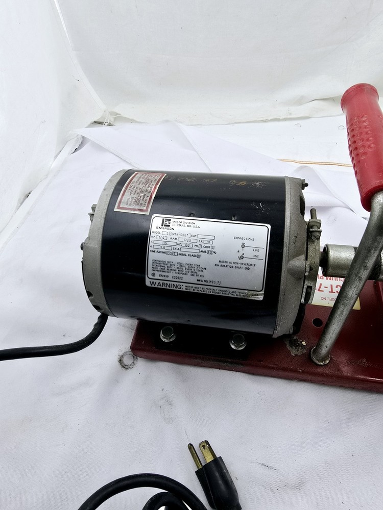 Blue-Point Vacuum Pump ACT-71