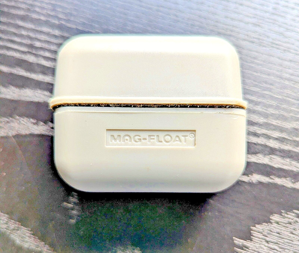 PK Endlers - One USED Mag-Float Magnetic Aquarium Cleaner, Medium
