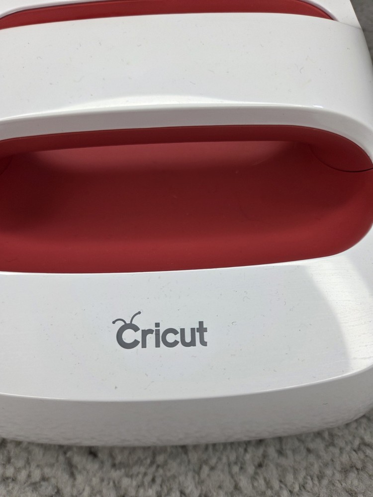 Cricut EasyPress 2 Heat Press Machine