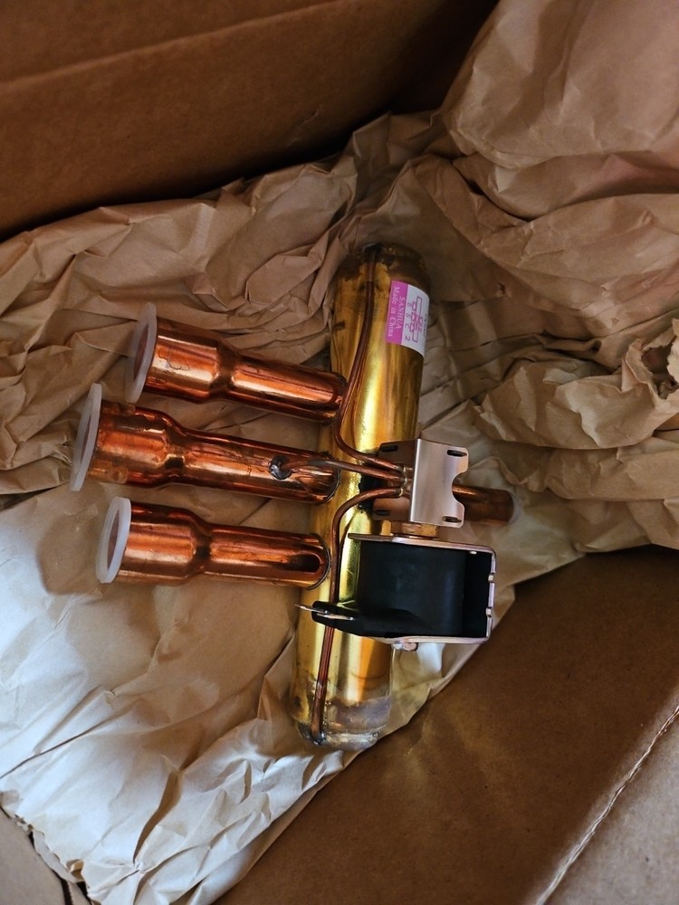 Reversing Valve P/n 1175622