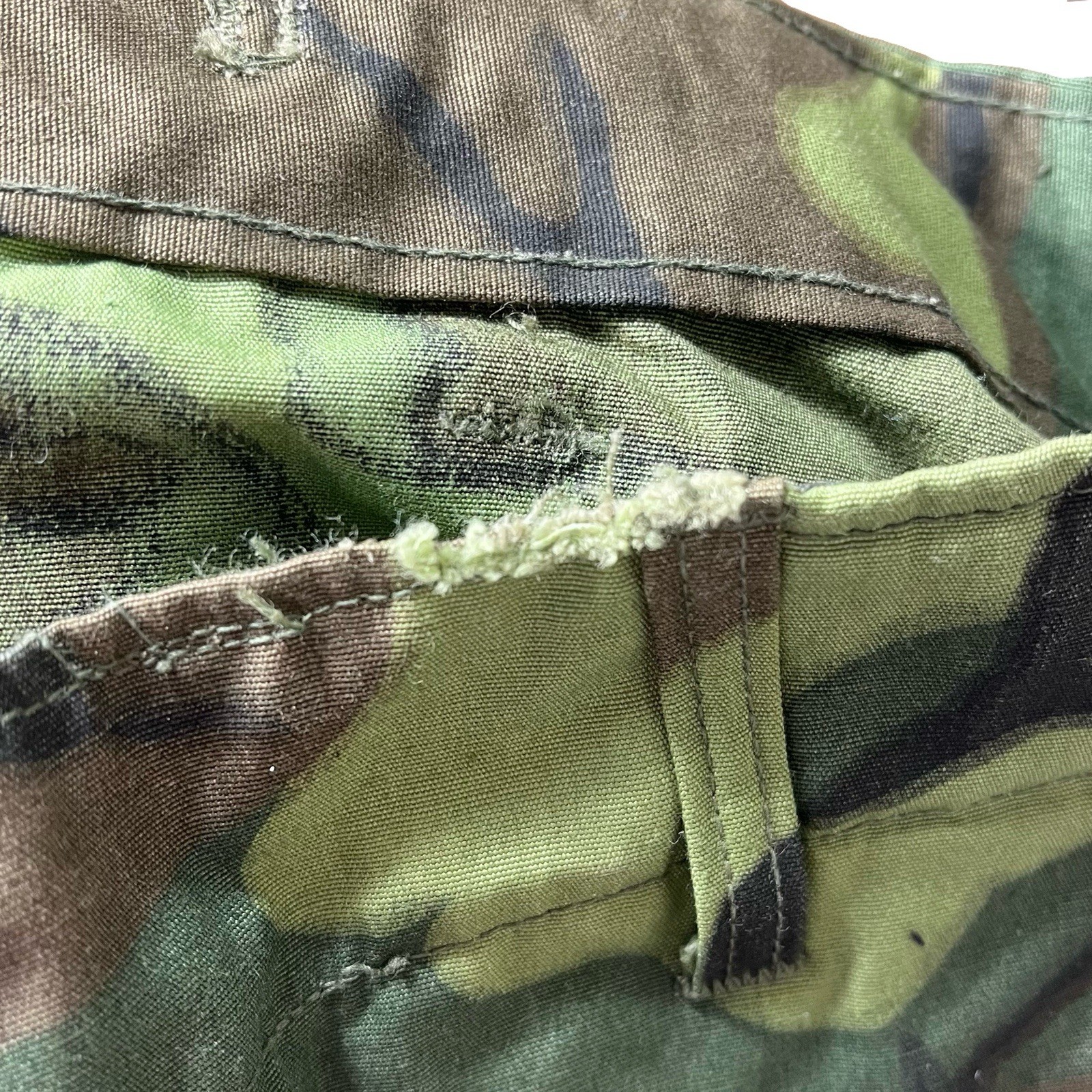 EXC Vintage Vietnam War Poplin Non Ripstop ERDL Jungle Pants 1967 Medium