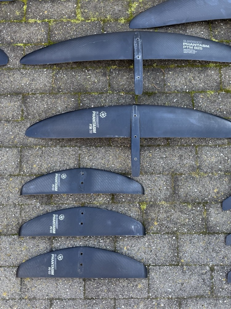 Complete Phantasm Setup with 50L Wingcraft V2 and Multiple Foils Good Condition