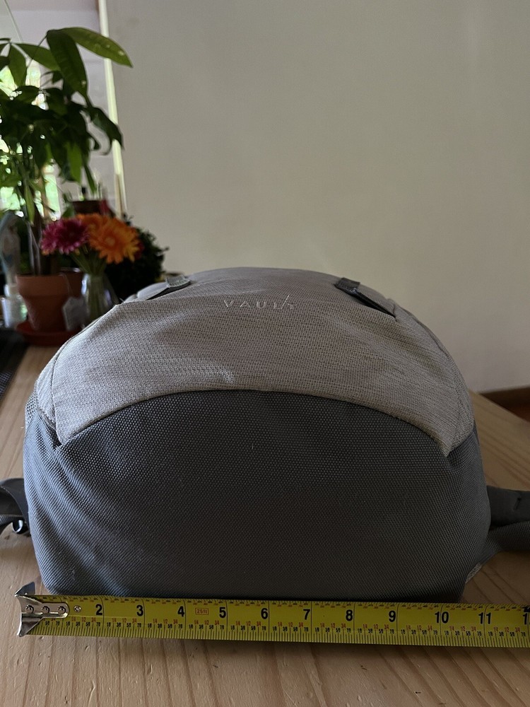 the north face vault backpack Gray