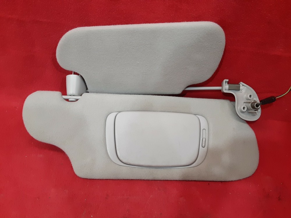 2000 2001 2002 2003 2004 2005 Mercury Sable Light Grey PASSENGER Sun Visor