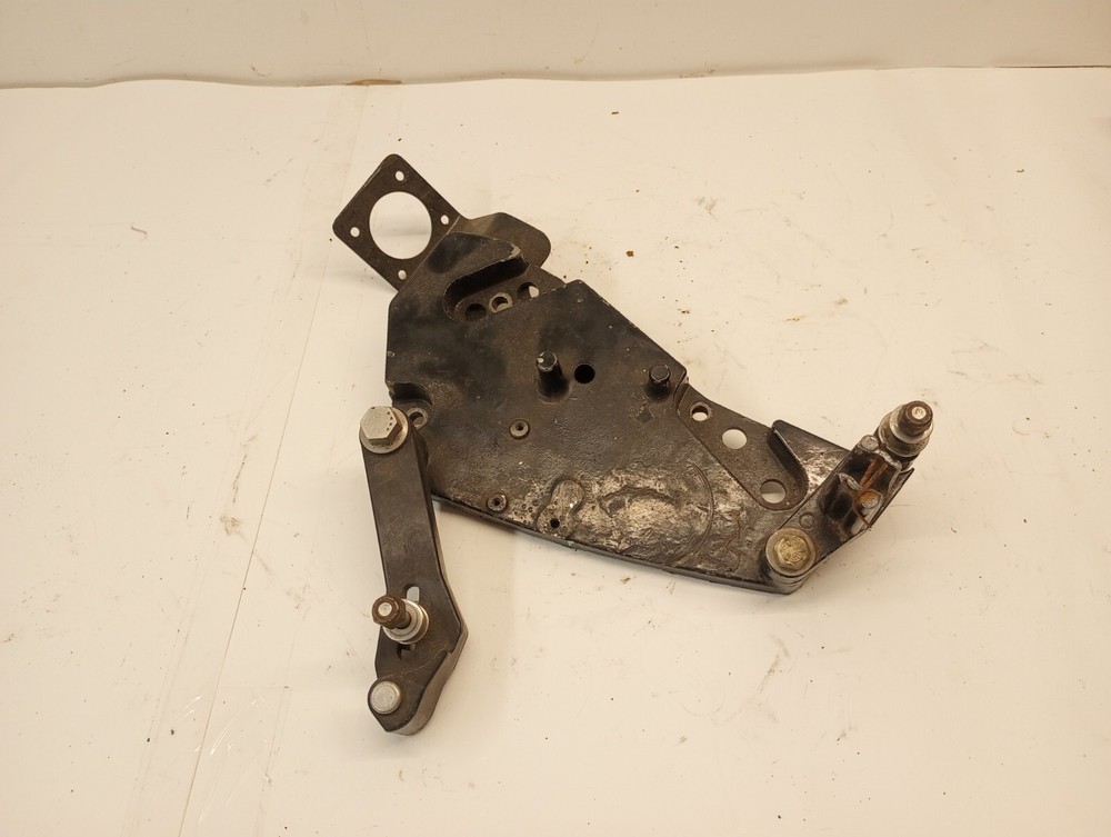 Mercruiser V6 V8 Mercury Quicksilver AA2 99236 C, 13051, Shift Bracket