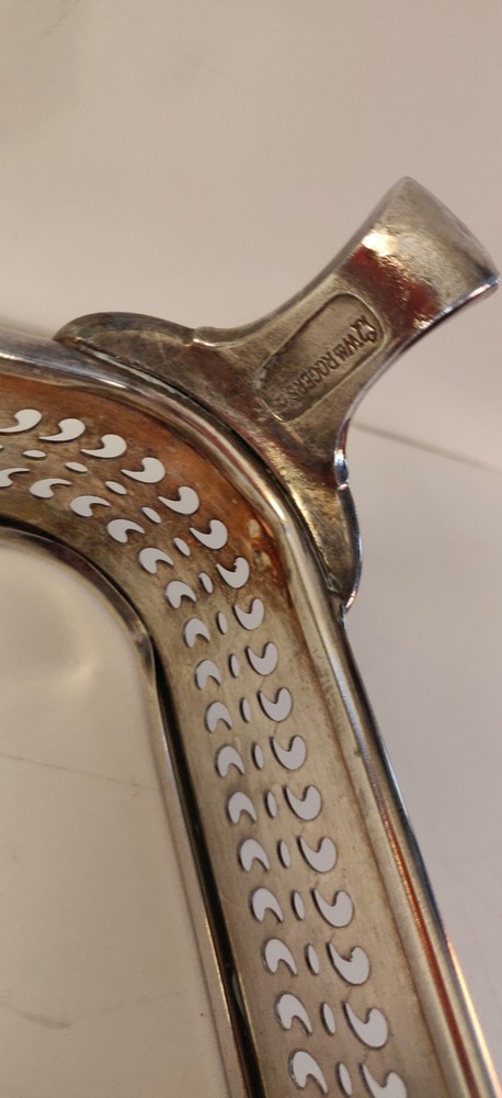 Wm Rogers Silver plated Casserole With Pyrex Glass Insert