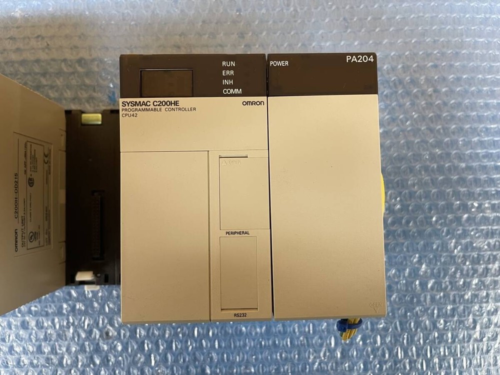 OMRON PA204 SYSMAC C200HE Programmable Controller Sequencer Used Excellent+++