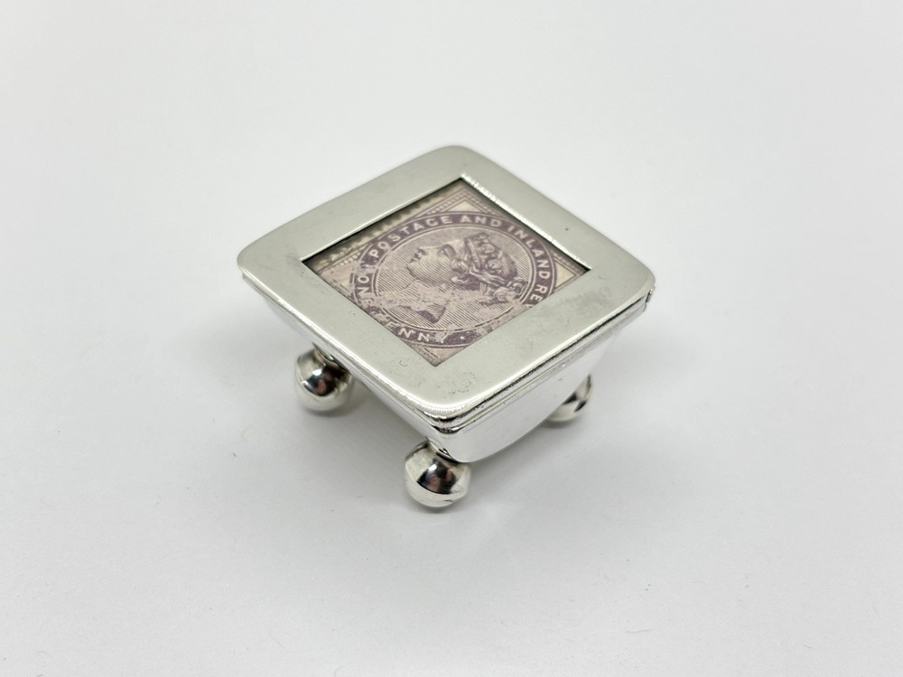 Solid Sterling silver stamp box / case / holder on raised ball feet