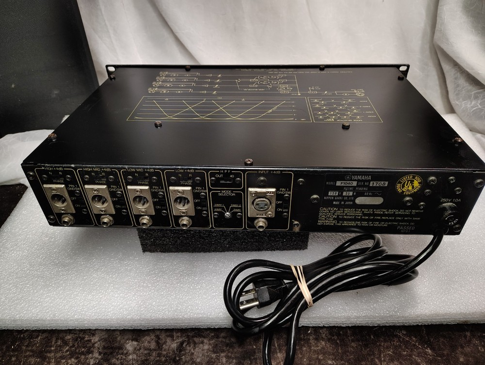 YAMAHA F-1040 electronic crossover