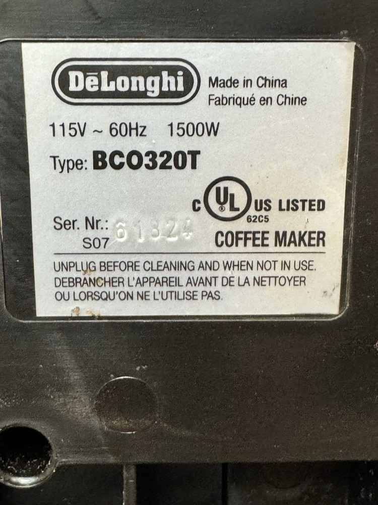 DeLonghi Espresso and Coffee Machine