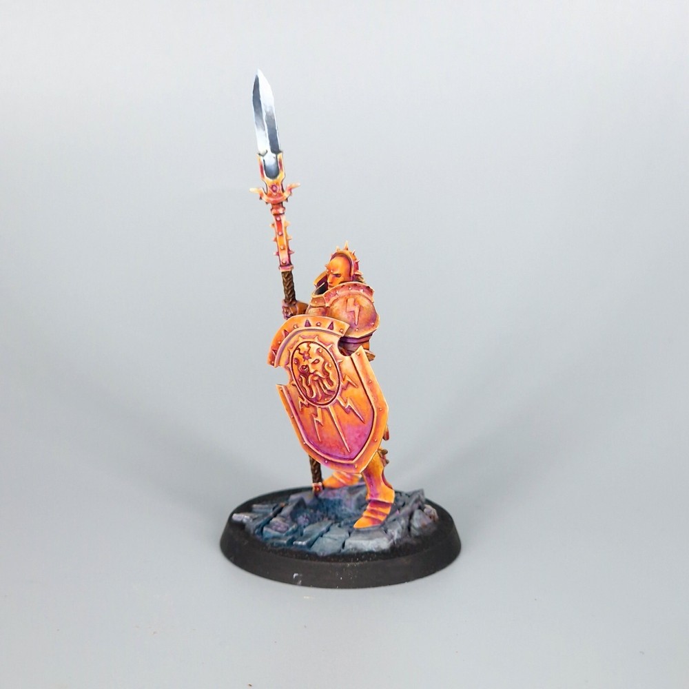 STORMCAST ETERNAL VINDICATOR- Warhammer- Pro Painted.