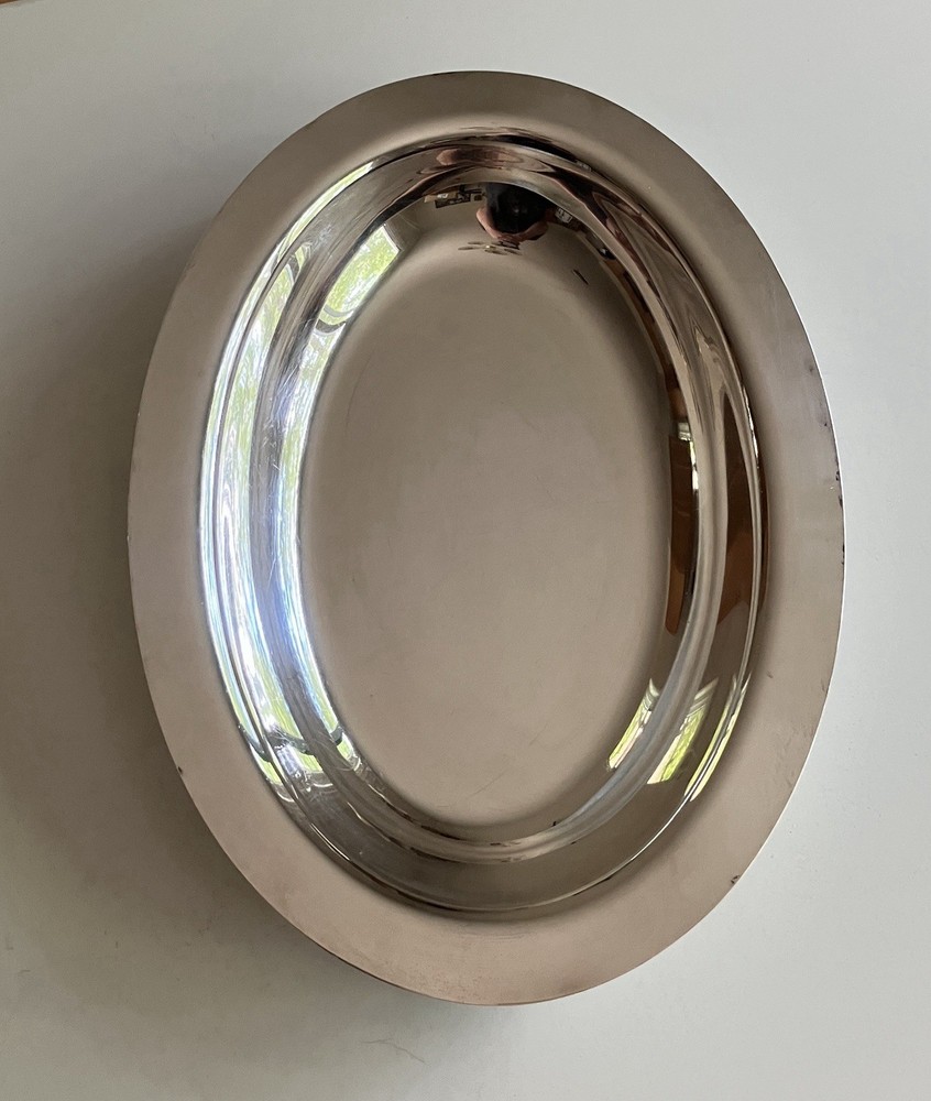 15” WM Rogers Covered Casserole #4012 Silver plate