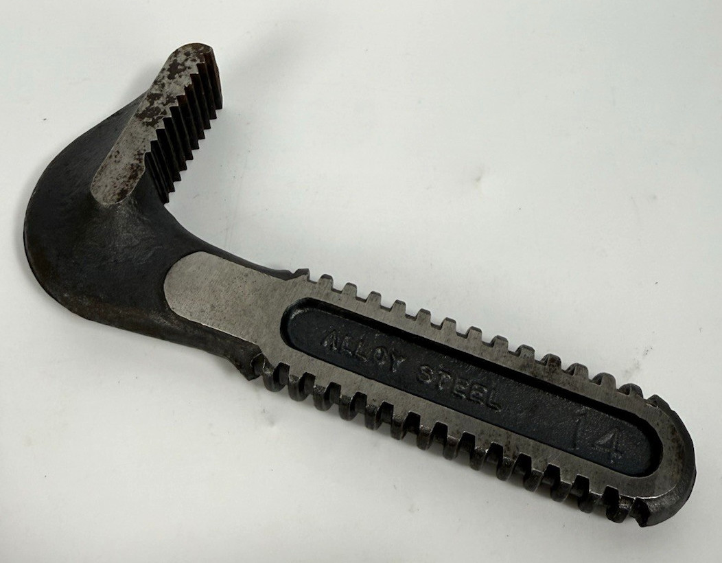RIDGID REPLACEMENT HOOK JAW FOR 14" PIPE WRENCH 31655