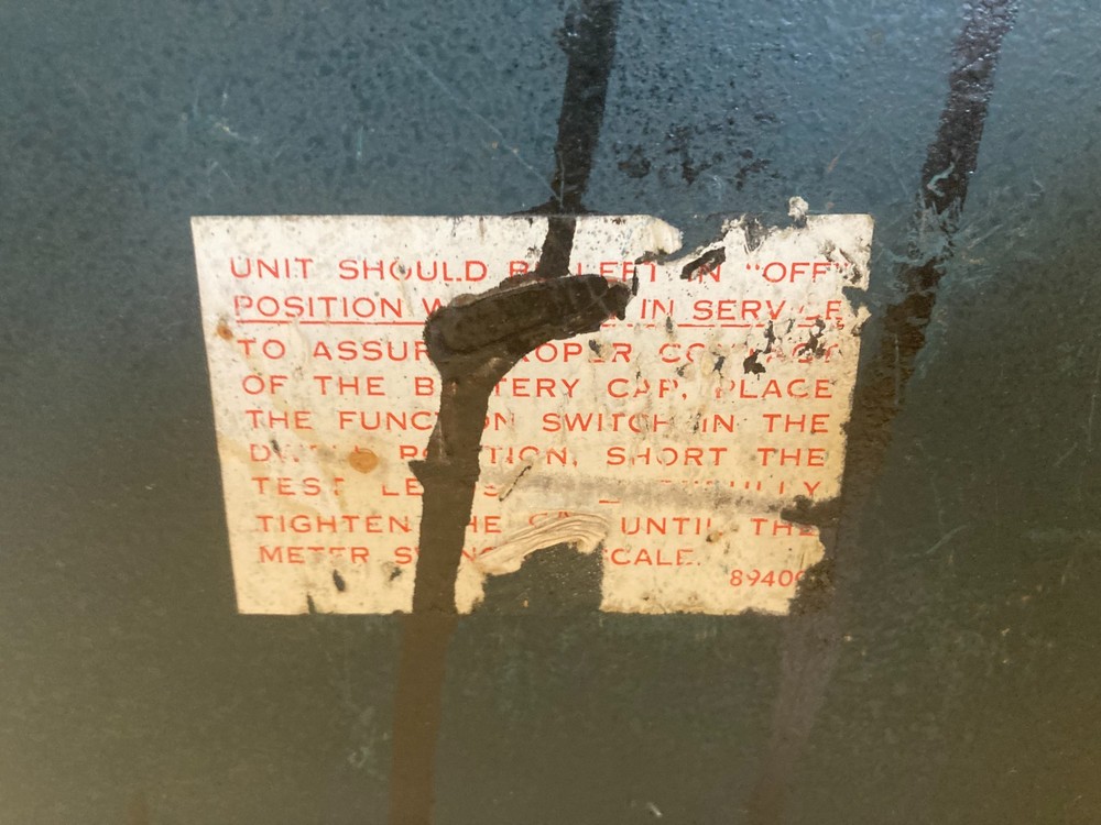 EICO Model 888 Auto Analyzer Universal Engine Analyzer Meter