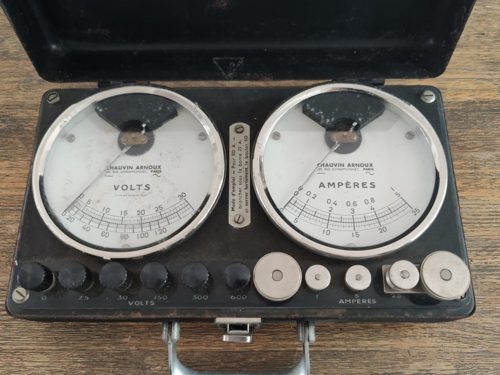 Old Voltmeter/Ammeter CHAUVIN & ARNOUX