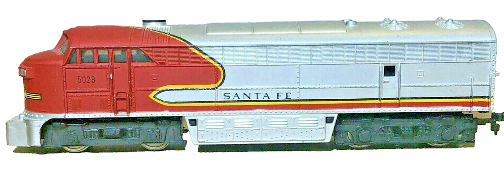 AHM Santa Fe 5028 Train Engine HO
