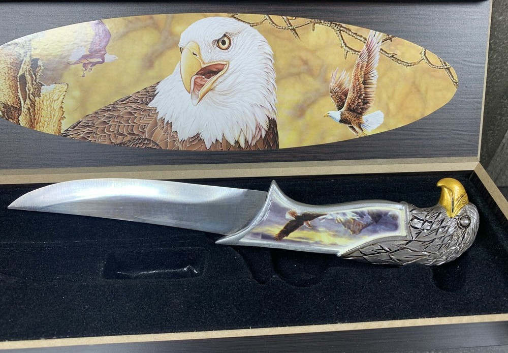 Knife With eagle head handle & Wooden Box
