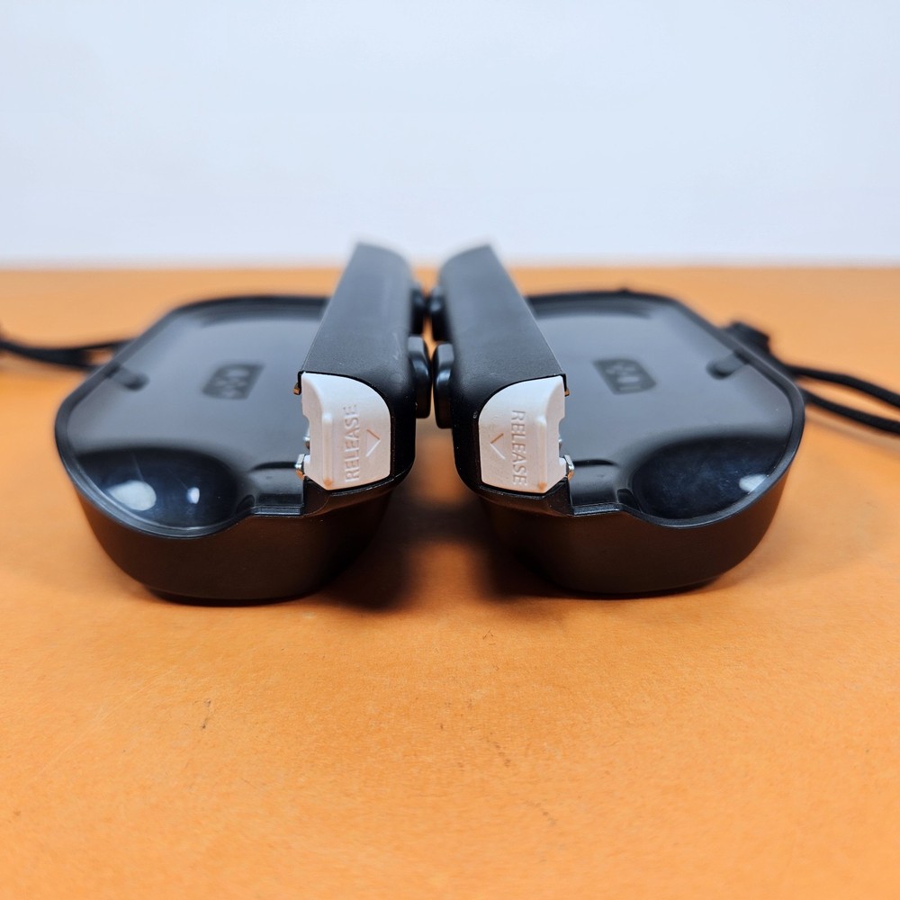 Joy-Con AA Battery Pack Nintendo Switch Controller Complete with ORIGINAL BOX