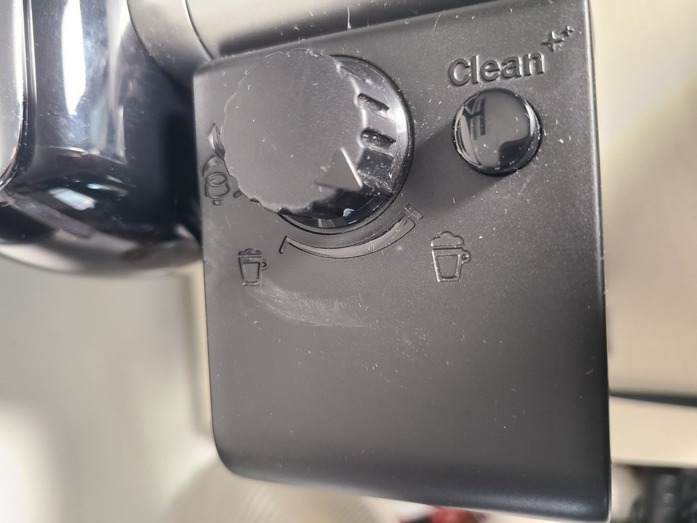 De'Longhi EN520SL Espresso Machine - Silver