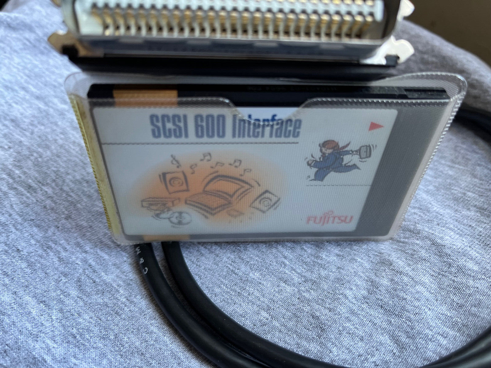 Fujitsu SCSI 600 PCMCIA SCSI Adapter PC Card and External Centronics SCSI cable