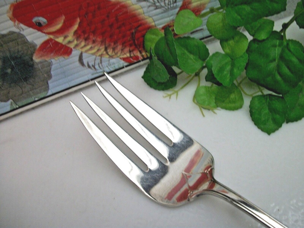 International Holmes FIRST LADY Silverplate Cold Meat Serving Fork 1933