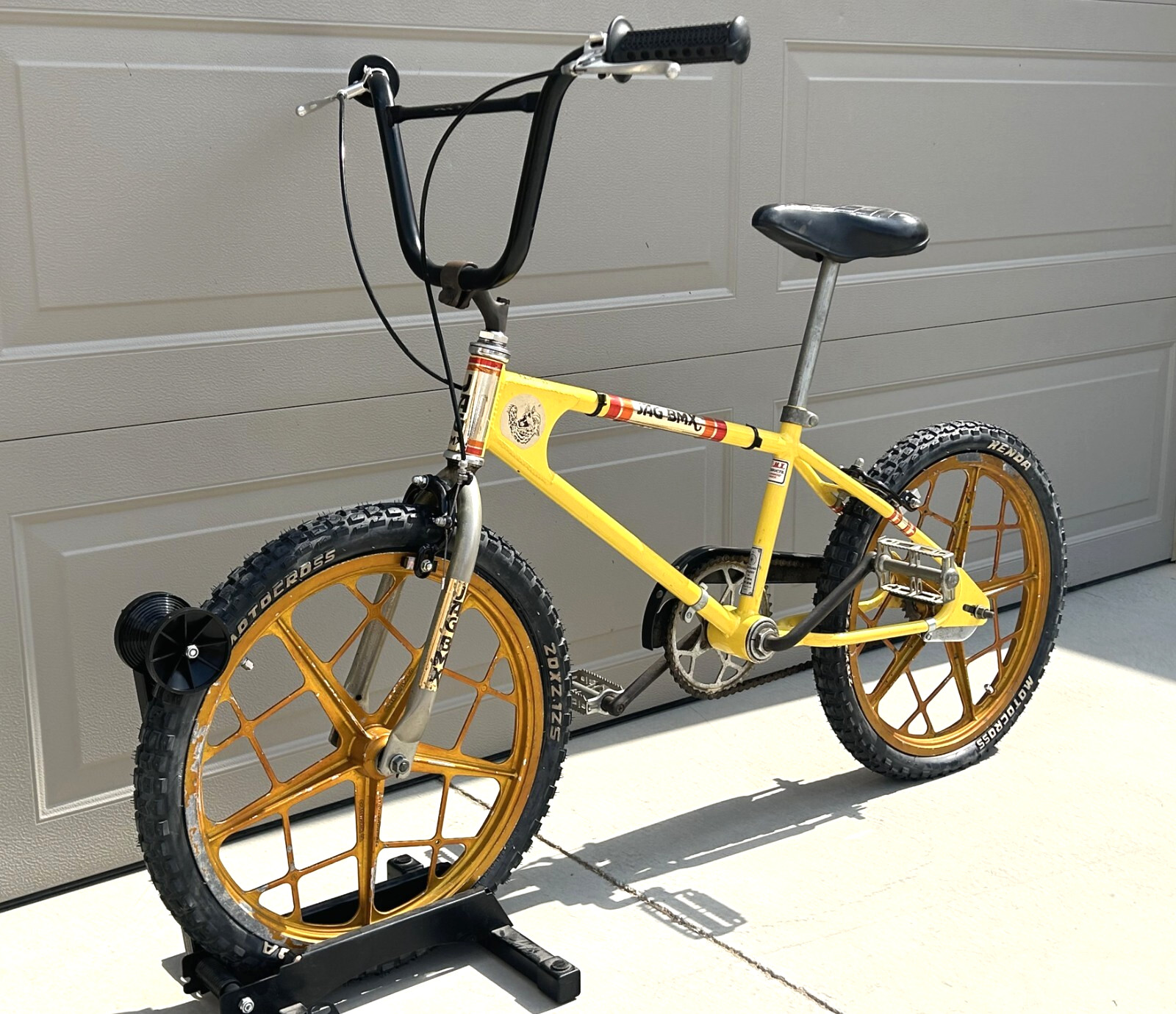 Old School BMX 1979 JAG Complete w/ OG Paint & Decals + Real Gold Motomags LOOK@