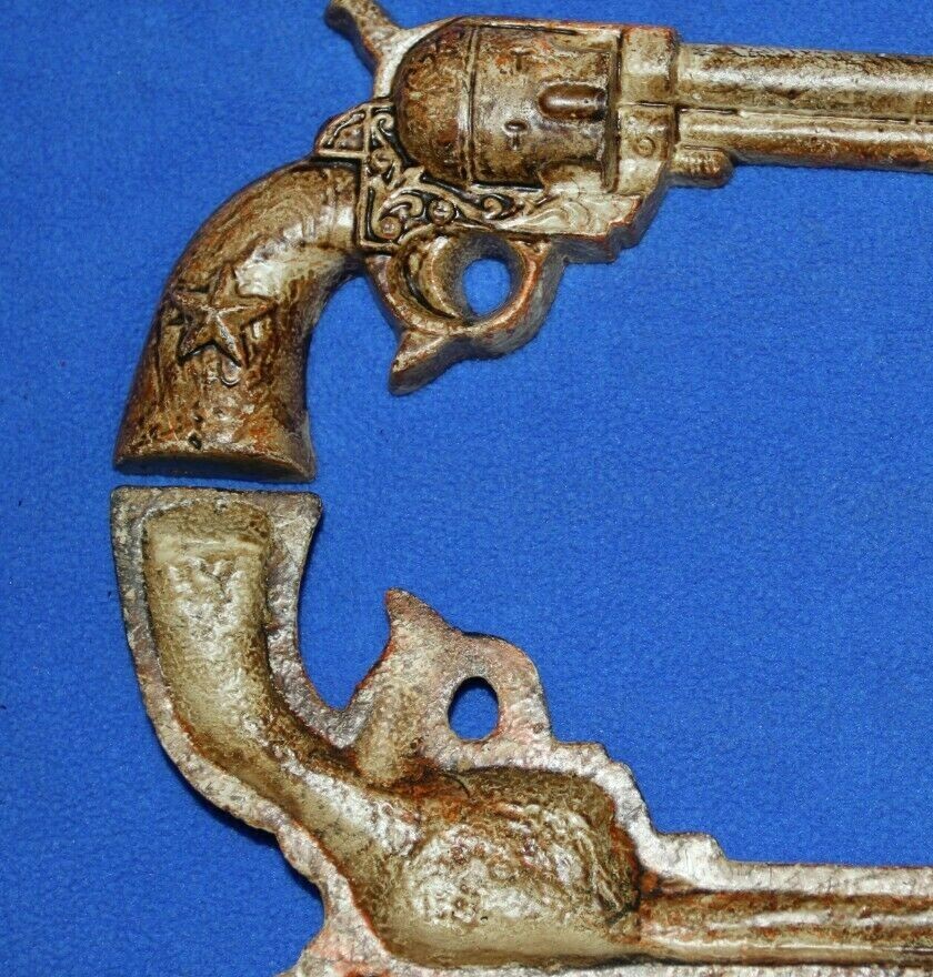 Cast Iron Revolver for Large Rustic Western Frame Accents, 4 items DLT