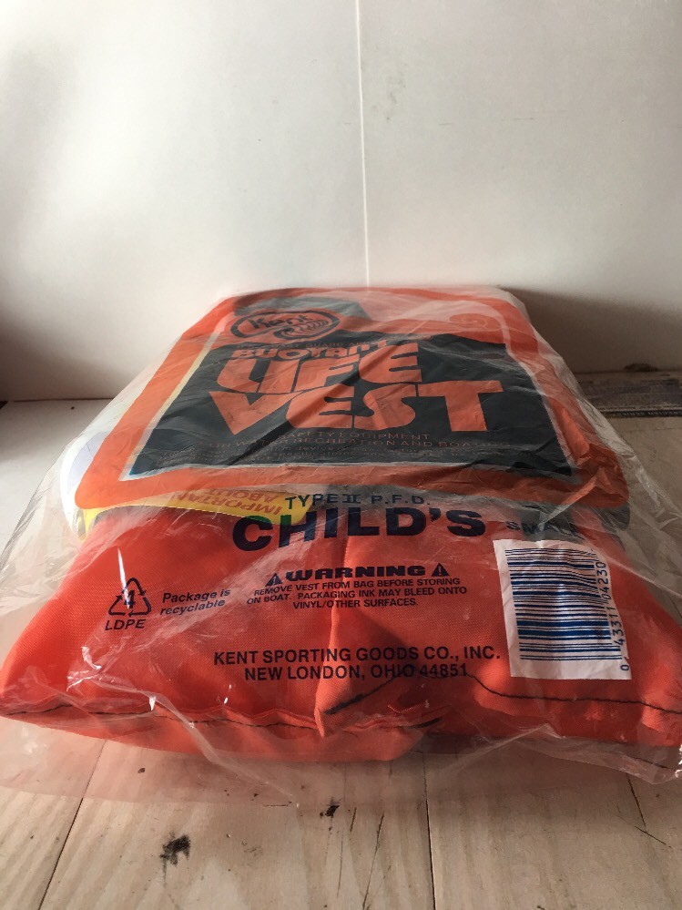 NIP!! 2 Kent Child Type II Life Jacket Small & Medium