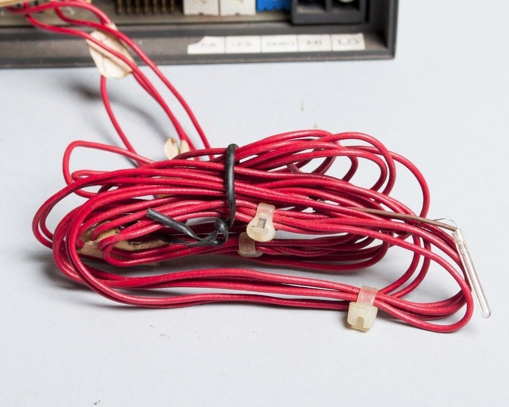 Doric Trendicator 410A Celcius Temperature Indicator/Calibrator