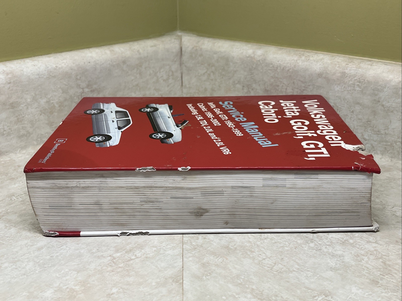 Service Manual Volkswagen Jetta Golf GTI, 1993-1999 & Cabrio 1995-2002 Bentley