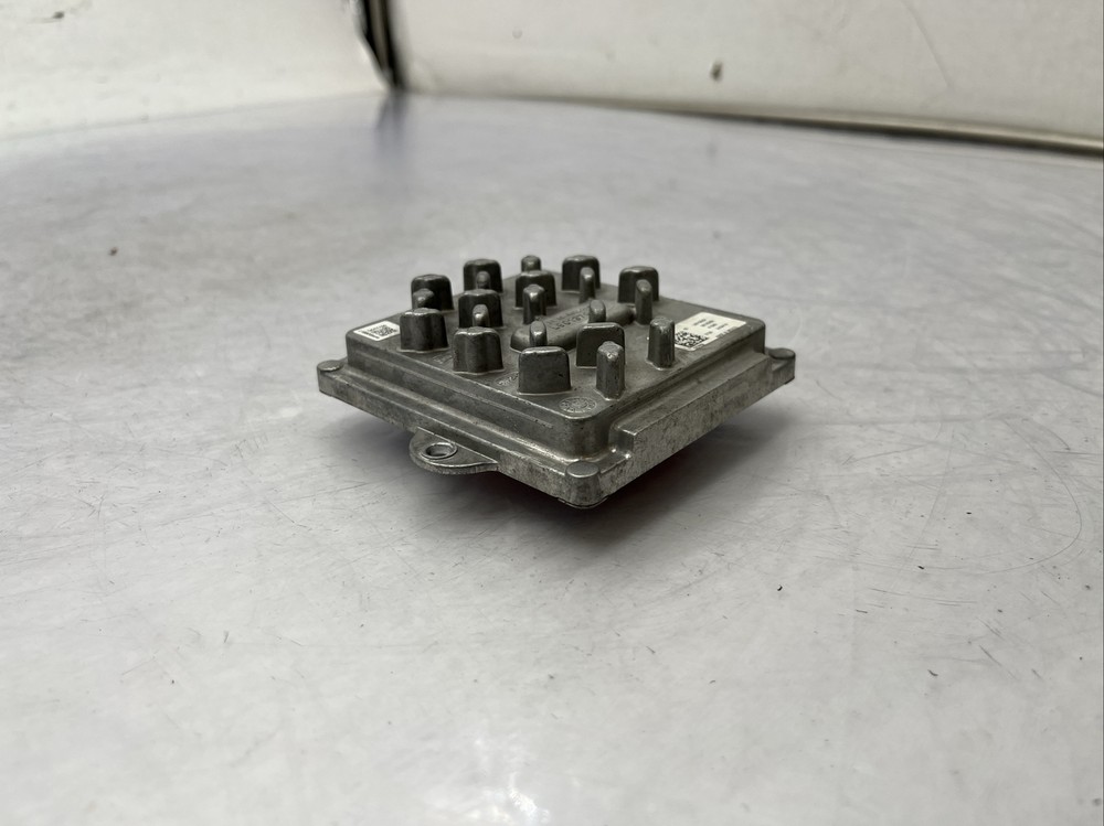 2019 2020 2021 Ford Edge OEM LED Headlight Control Module