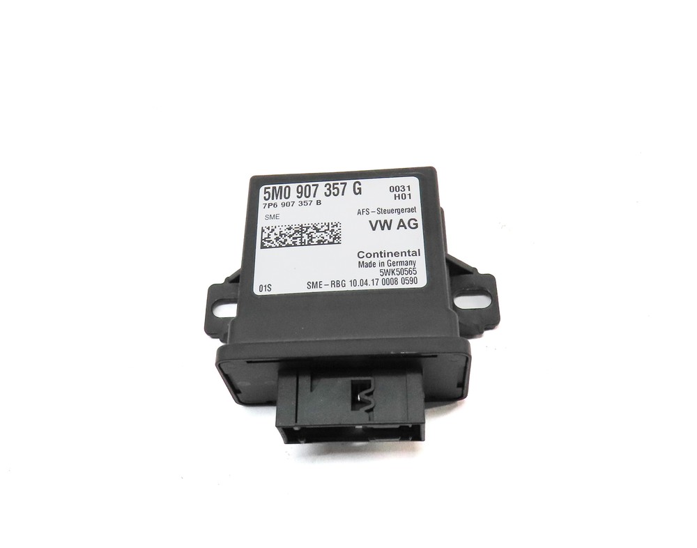 2018 AUDI Q3 (8U) LED HEADLIGHT LEVELING CONTROL MODULE