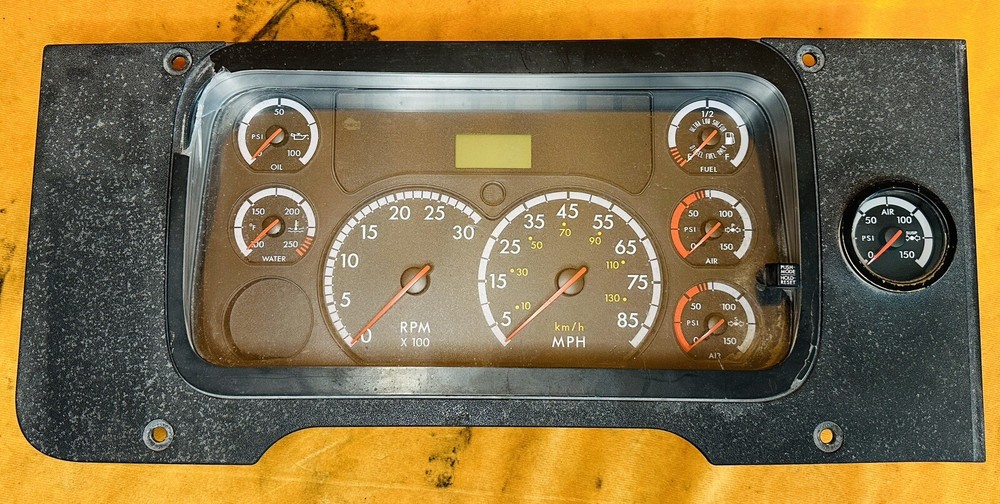 Freightliner Instrument Cluster