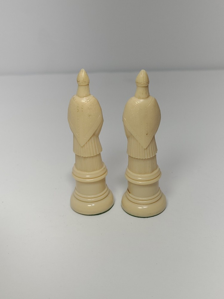 Kingsway Florentine Plastic Chess Piece White Replacement Bishops