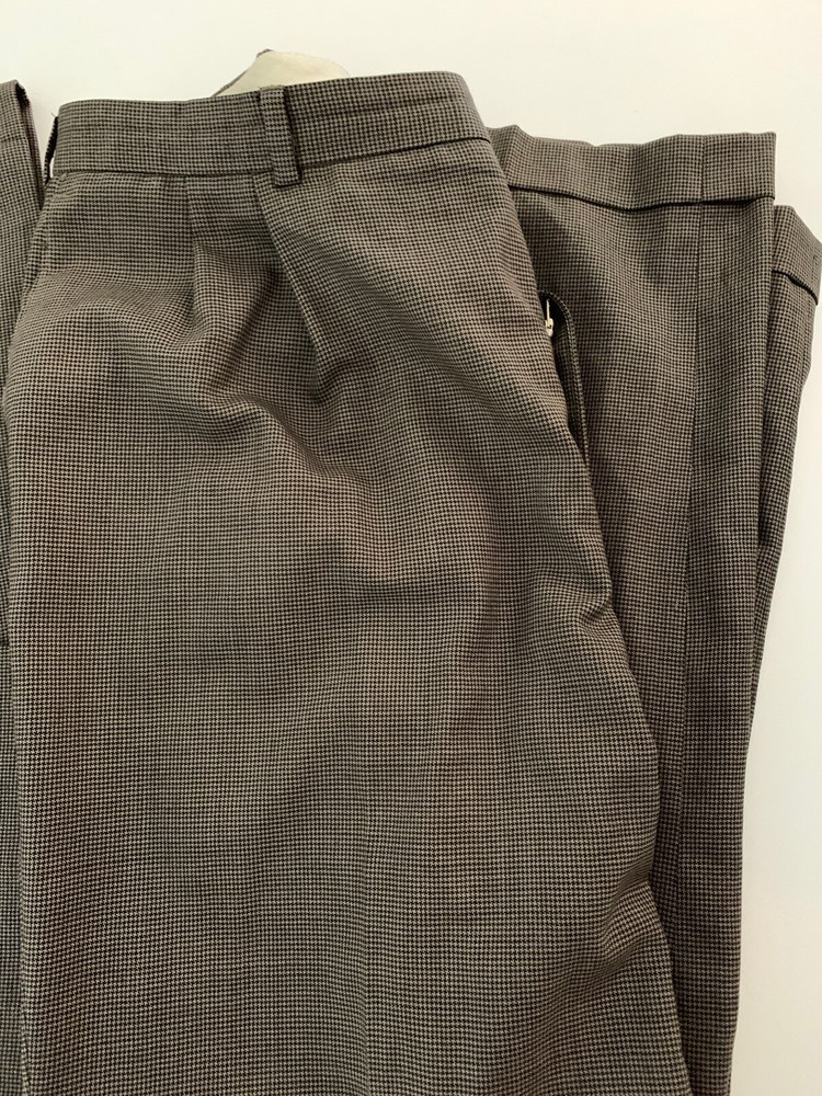 Mark Jeffrey’s Suit Size 48 Wool