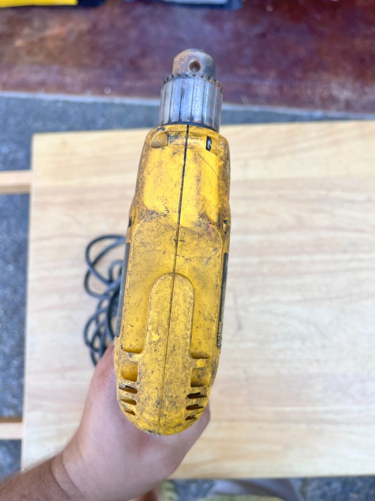 DeWalt D21002 3/8" VSR Variable Speed 6 Amp Corded Drill