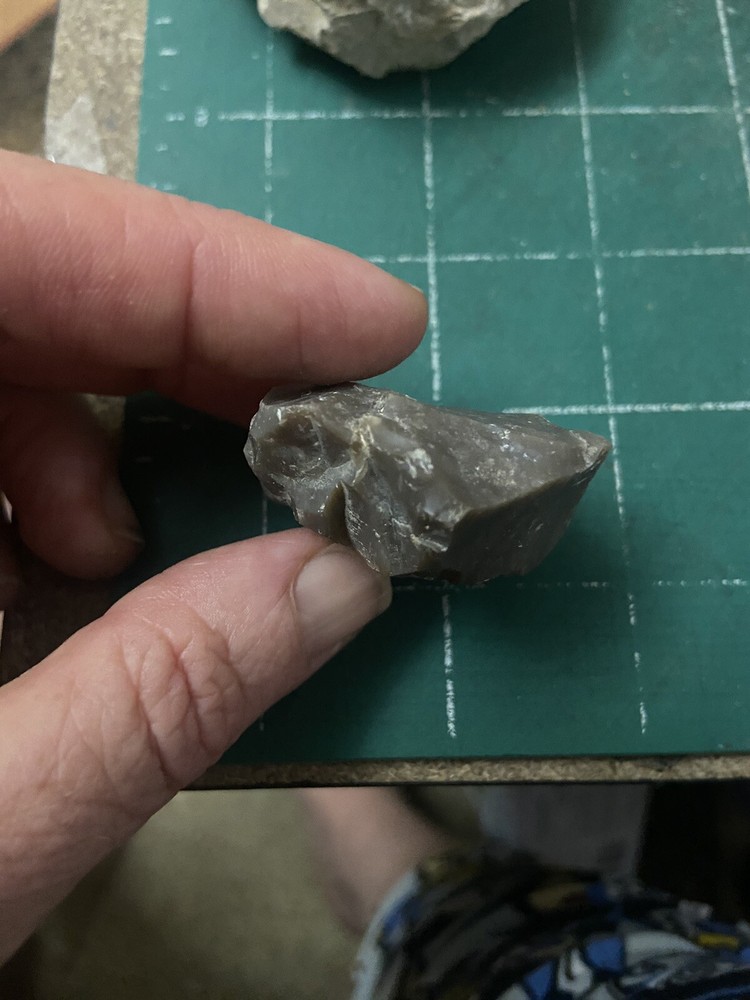 40g Georgetown Texas Flint Rock Quality Knapping Fire Making Material Nice edges