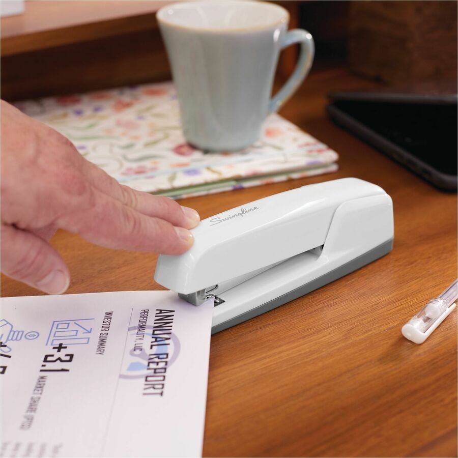 Swingline 747 Business Stapler (74738)