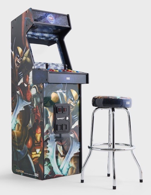 KITH FOR ARCADE1UP MARVEL VS CAPCOM 2 ARCADE W/ STOOL & GAMES IN HAND