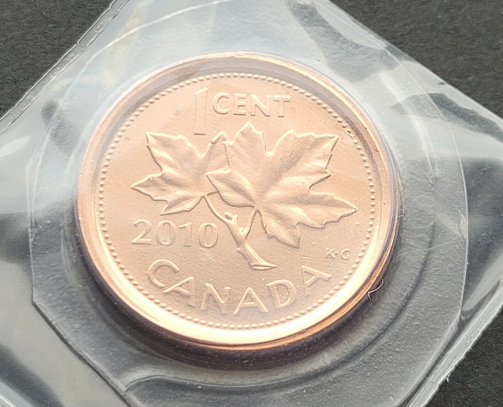 *** CANADA ONE CENT 2010 LOGO SEALED *** NON MAGNETIC ***