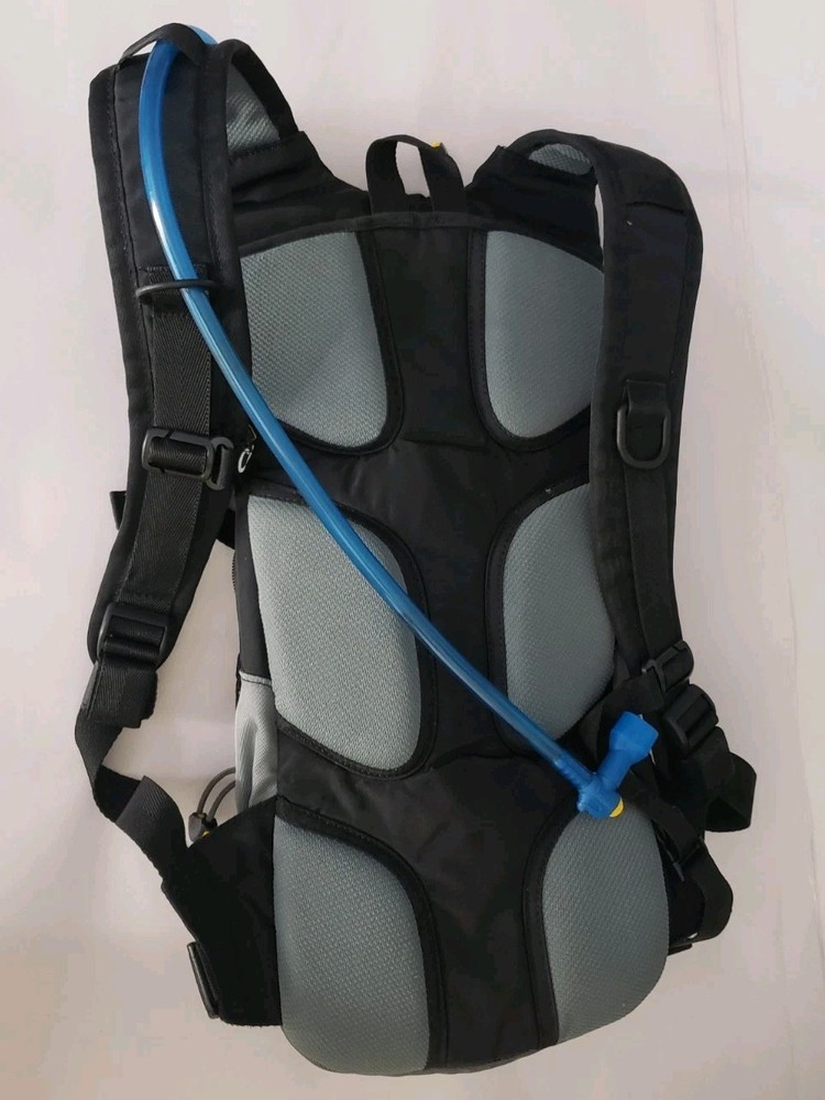 Camelbak M.U.L.E. MULE Hydration Backpack Back Pack Hiking