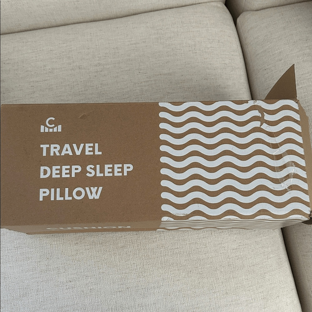 Cushion Lab Travel Deep Sleep Memory Foam Neck pillow, Green, NWT, Open box