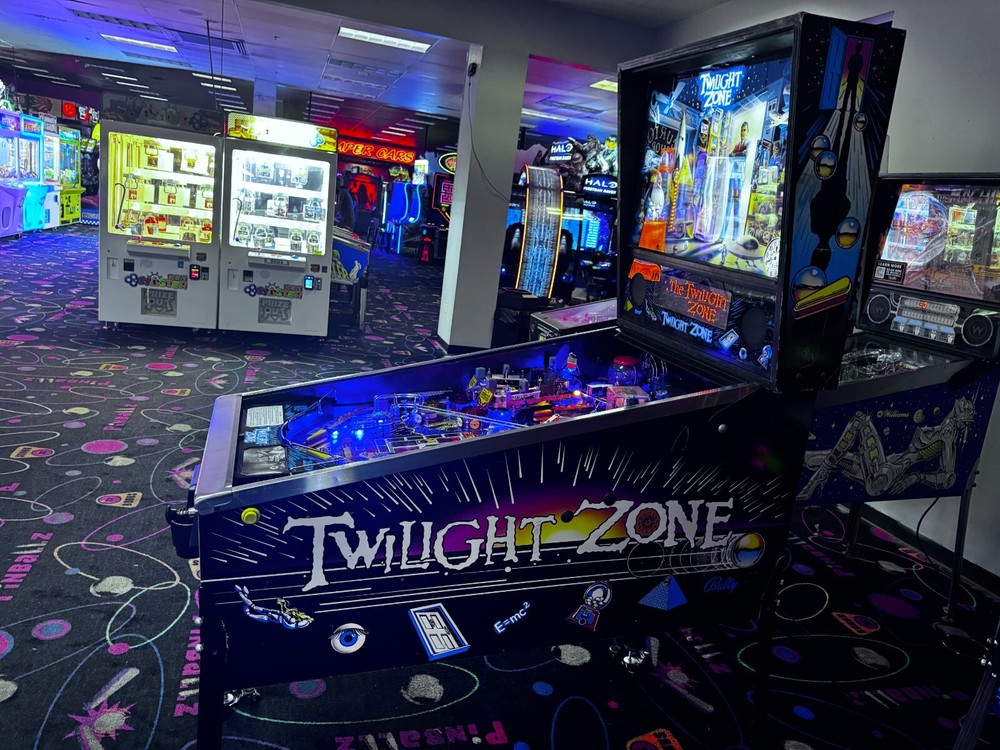 TWILIGHT ZONE Pinball Machine - Bally 1993 - 3603